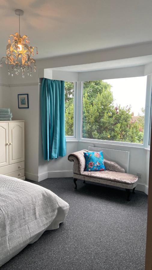 Bexhill Sea Stay Flat 2 Екстериор снимка