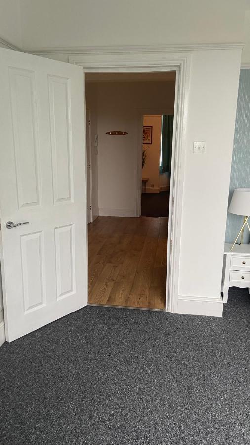 Bexhill Sea Stay Flat 2 Екстериор снимка
